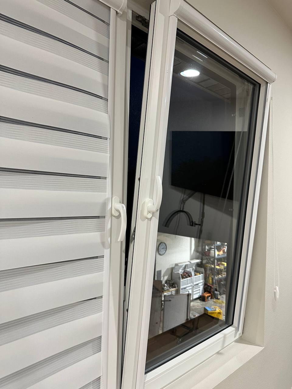 Close-up of tilt-turn window hardware